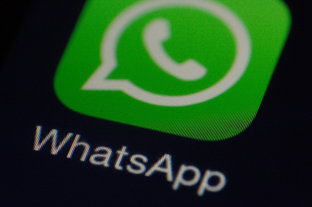 Modo escuro no WhatsApp